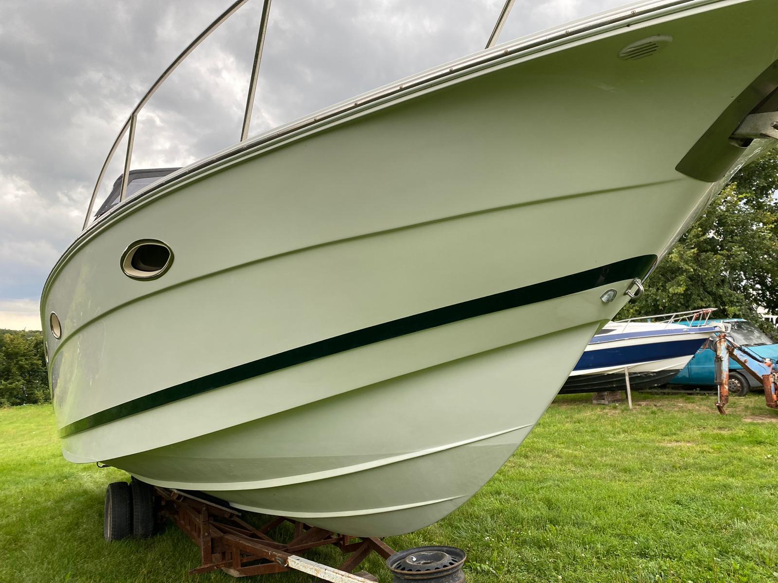 Łódź motorowa Chris Craft Crown 32